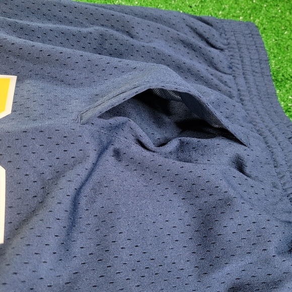 Mitchell And Ness 1991 Michigan Basketball Road Shorts Men's Size XL Blue New - Picture 6 of 11